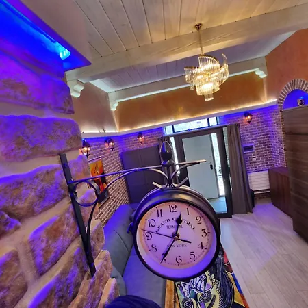 Apartman The Imperial The Bricks The Sanctuary *