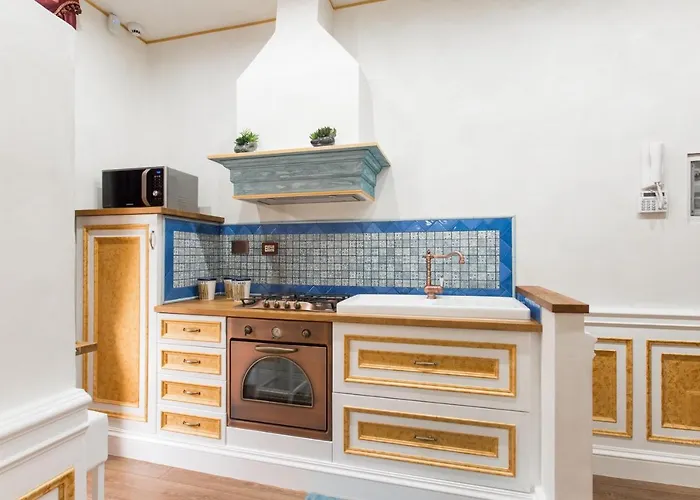 The Imperial E The Bricks