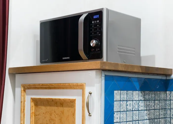 The Imperial E The Bricks