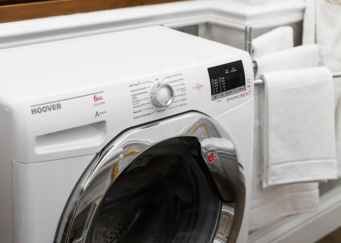 The Imperial E The Bricks Apartment