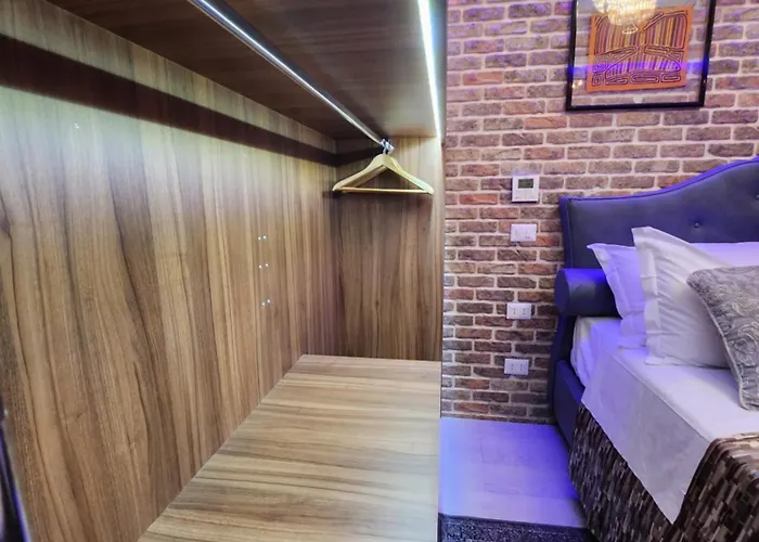 The Imperial E The Bricks *