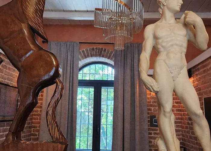 The Imperial E The Bricks * Rom