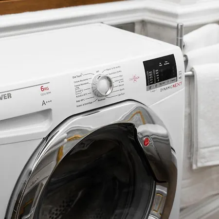 The Imperial E The Bricks 公寓