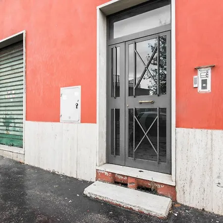 The Imperial E The Bricks 公寓 *